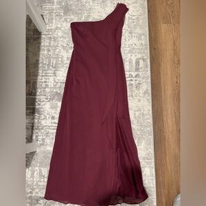 White by Vera Wang long chiffon burgundy wine berry maroon gown size 12.